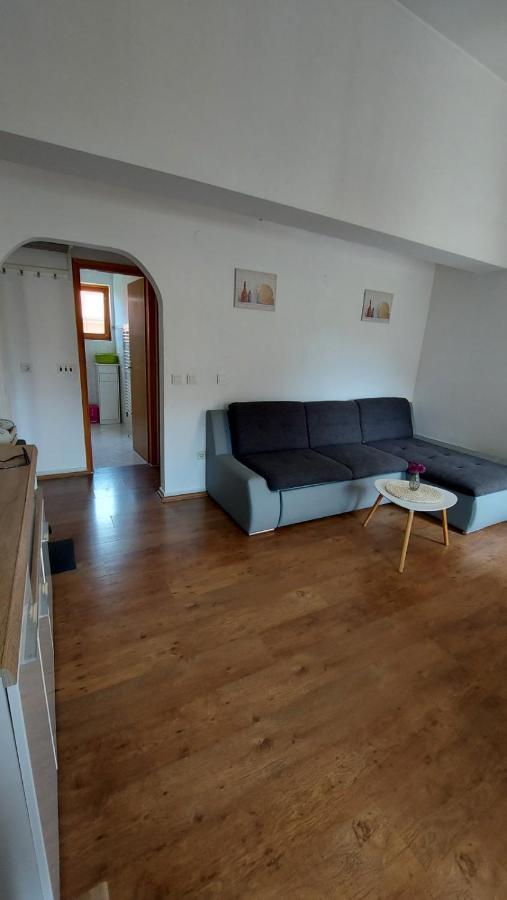 Apartment Alex Пула Екстер'єр фото