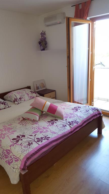 Apartment Alex Пула Екстер'єр фото